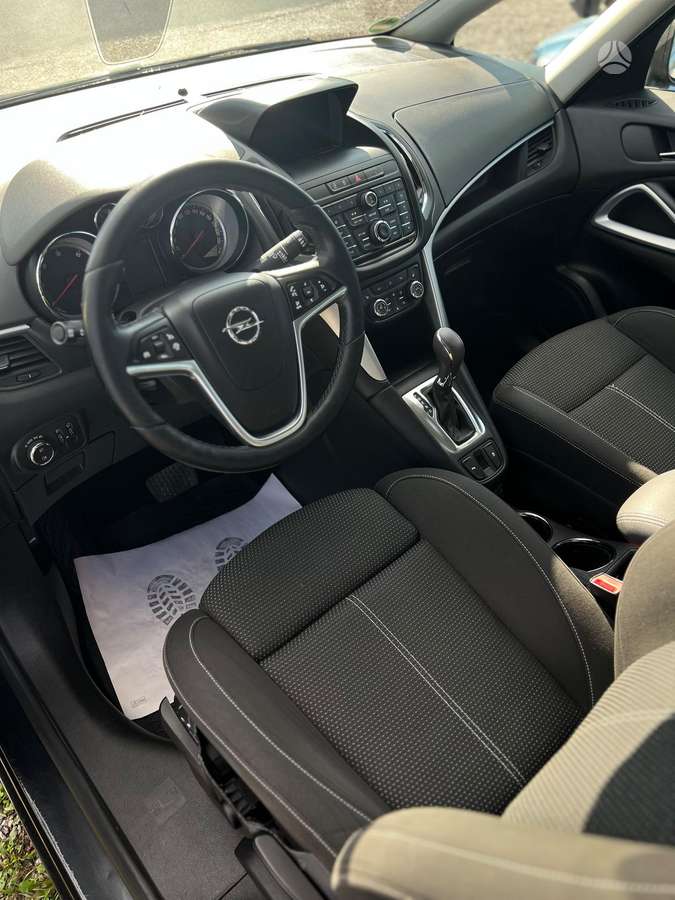 Opel Zafira, 2.0 l., Универсал