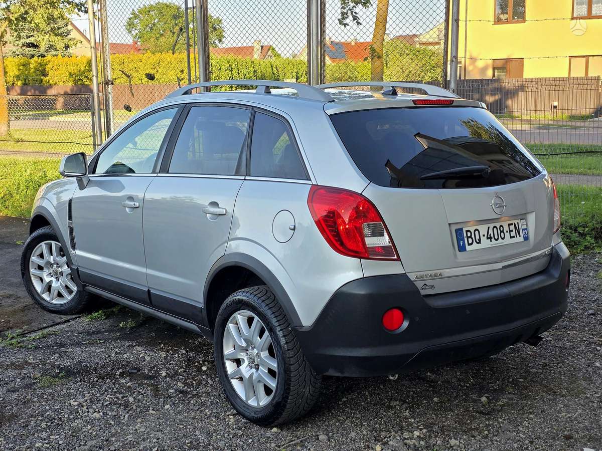 Opel Antara, 2.2 l., Внедорожник / Кроссовер