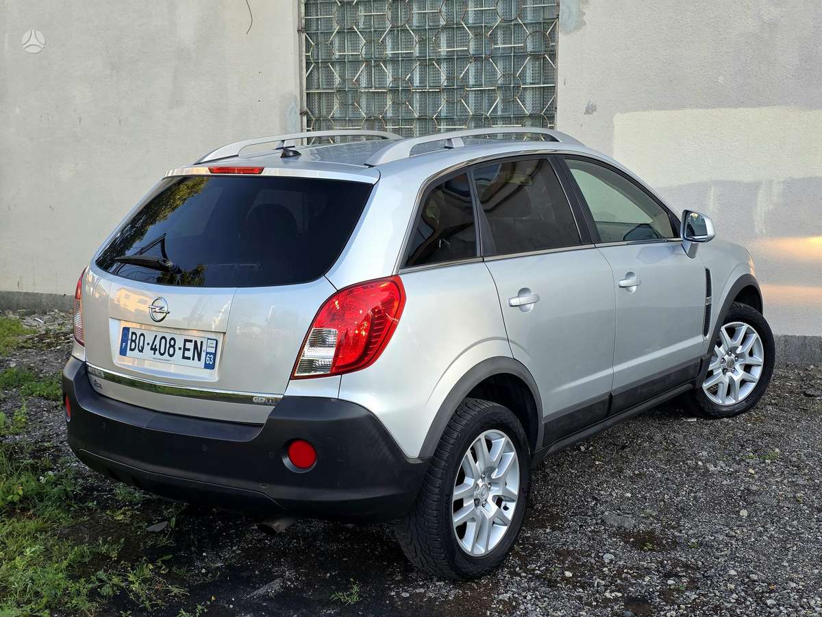 Opel Antara, 2.2 l., Внедорожник / Кроссовер