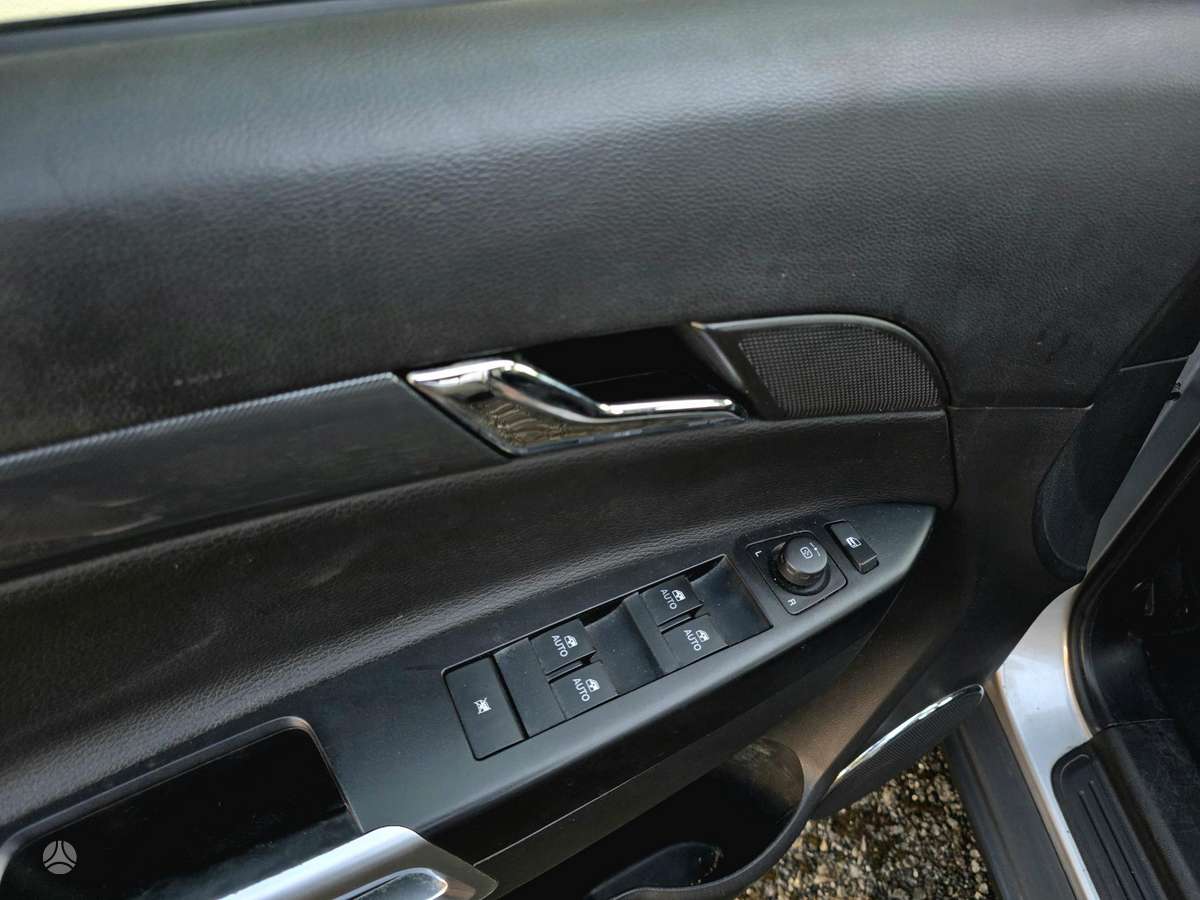 Opel Antara, 2.2 l., Внедорожник / Кроссовер
