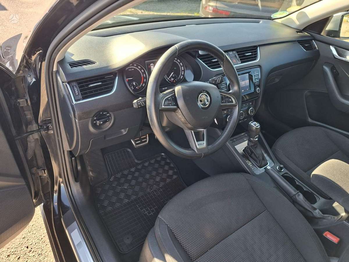 Skoda Octavia Scout, 2.0 l., Универсал