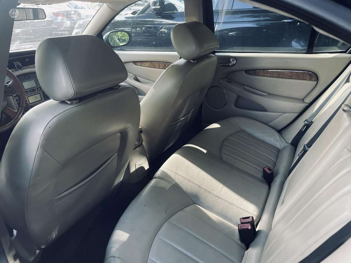 Jaguar X-Type, 2.0 l., Седан