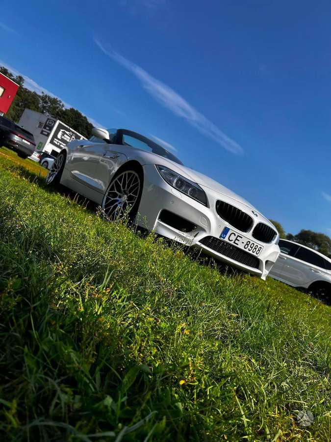 BMW Z4, 2.0 l., convertible