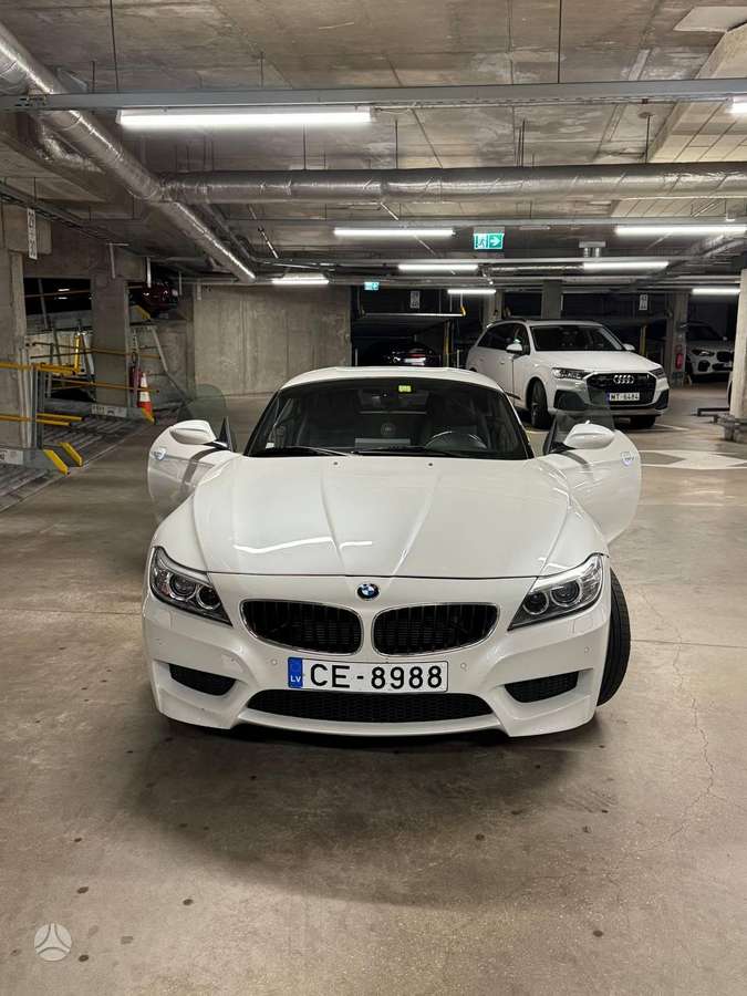 BMW Z4, 2.0 l., convertible