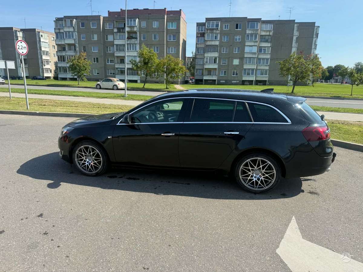 Opel Insignia, 2.0 l., Универсал