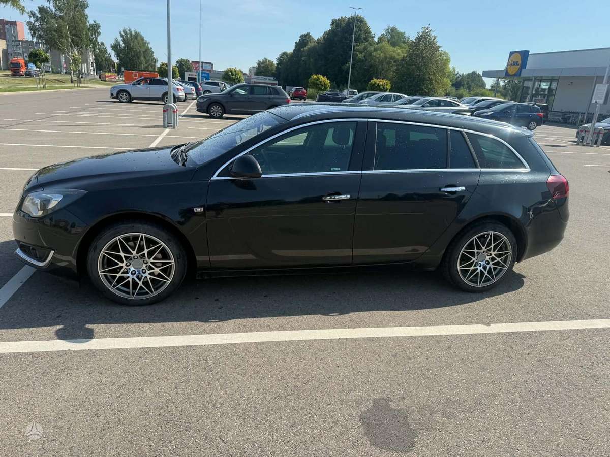 Opel Insignia, 2.0 l., Универсал
