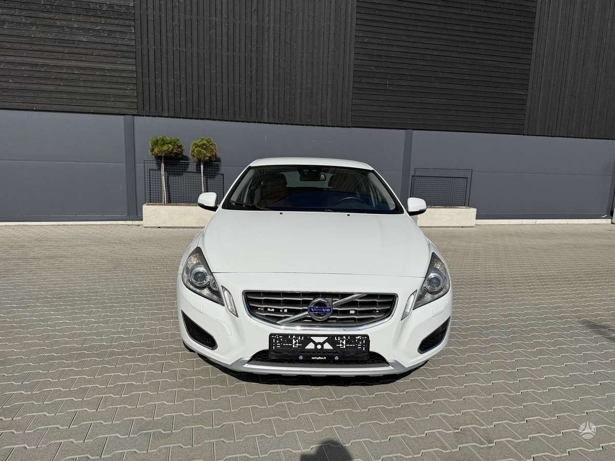 Volvo V60, 2.4 l., wagon