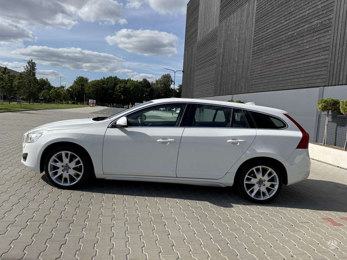 Volvo V60, 2.4 l., wagon