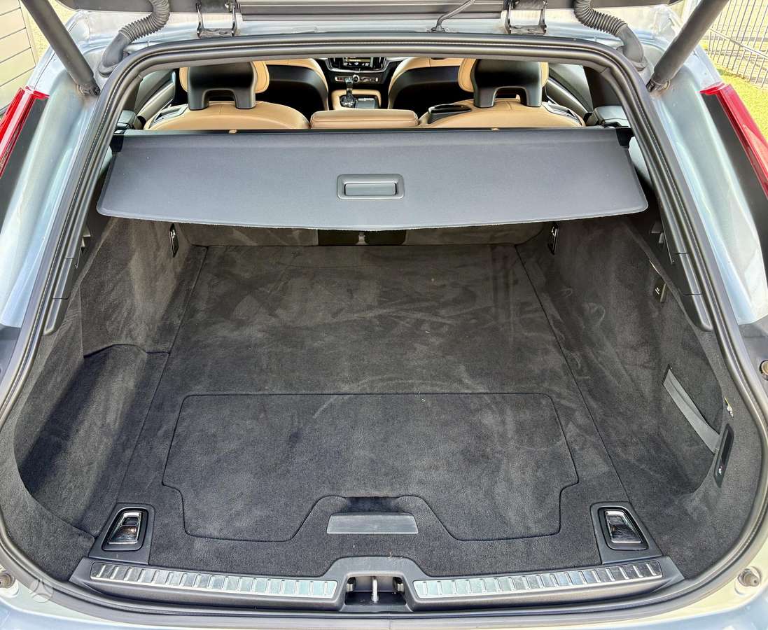 Volvo V90, 2.0 l., Универсал