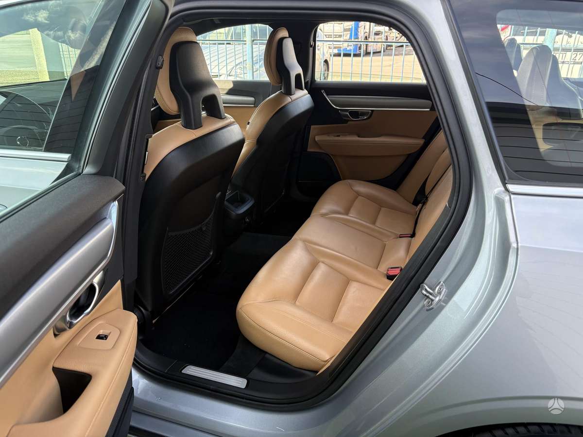 Volvo V90, 2.0 l., Универсал