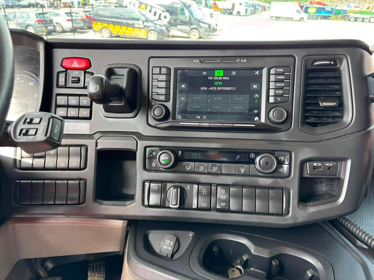 Scania P 500 6x2*4, cab-chassis trucks