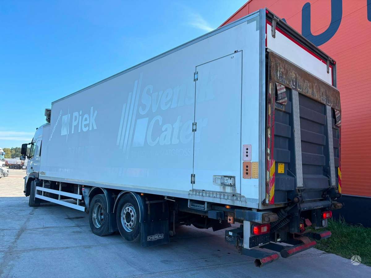 Volvo FM410 6x2*4, рефрижераторы