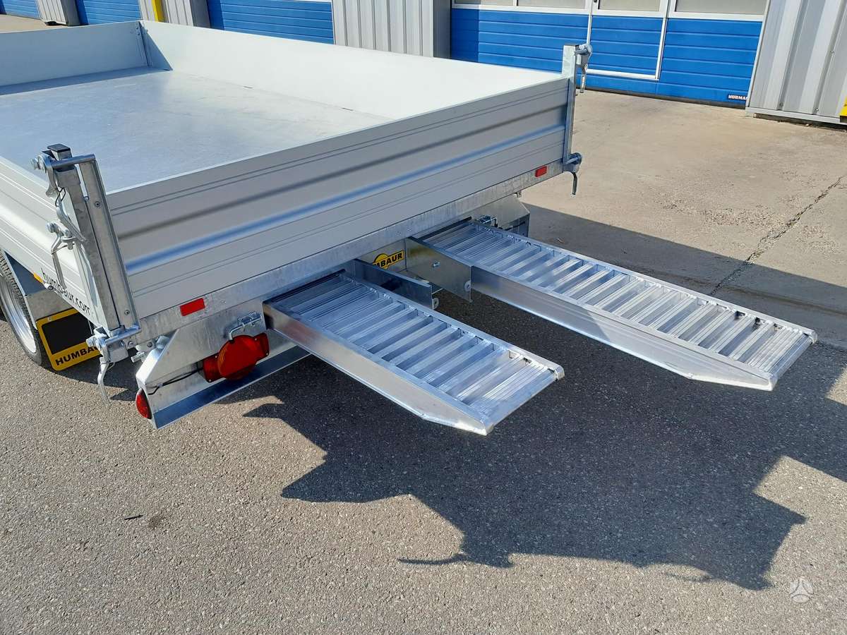 Humbaur HTK, passenger car trailers