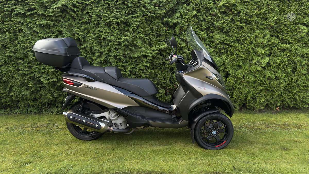 Piaggio MP3 500cc, trikes