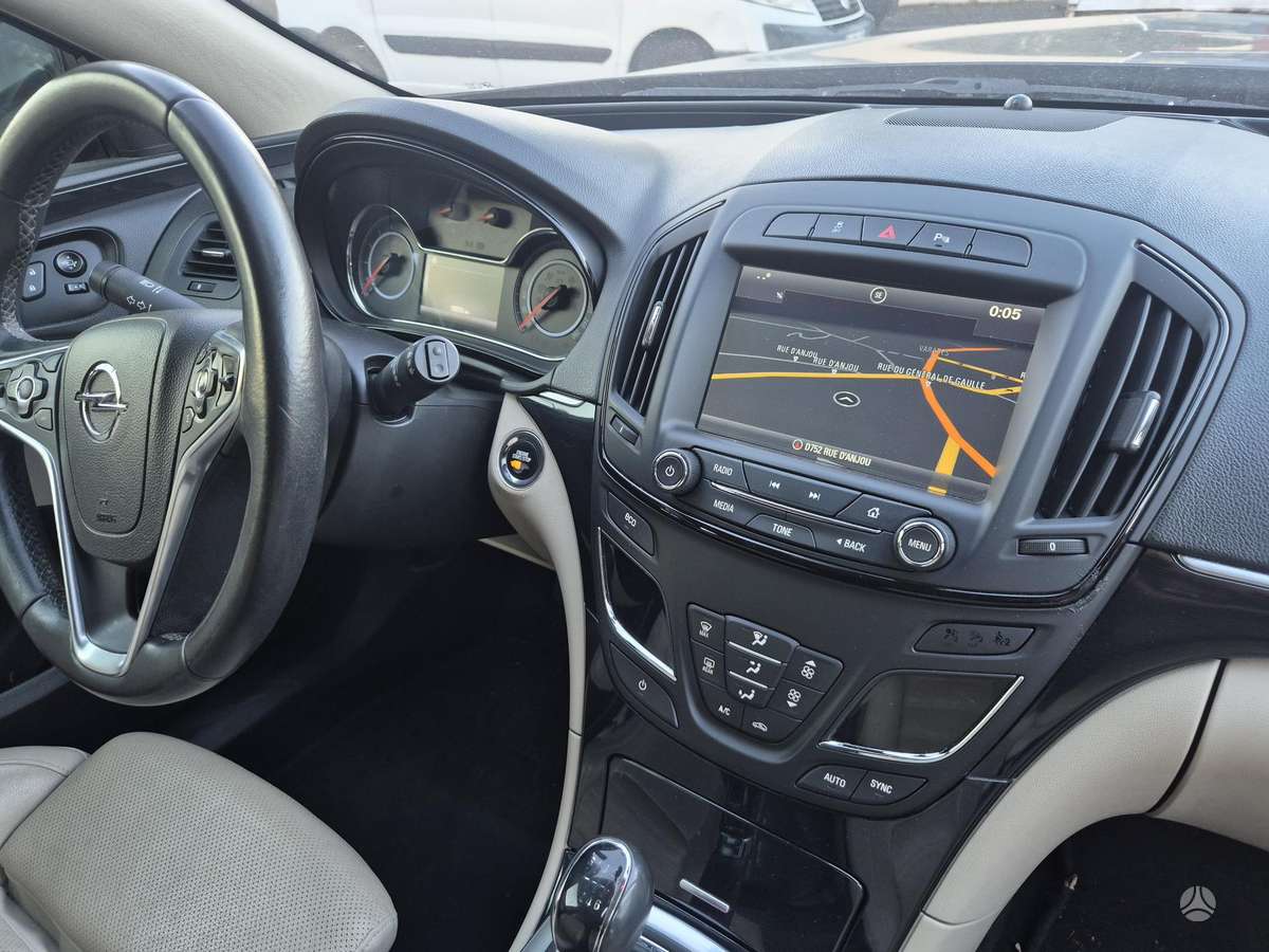 Opel Insignia, 2.0 l., Универсал