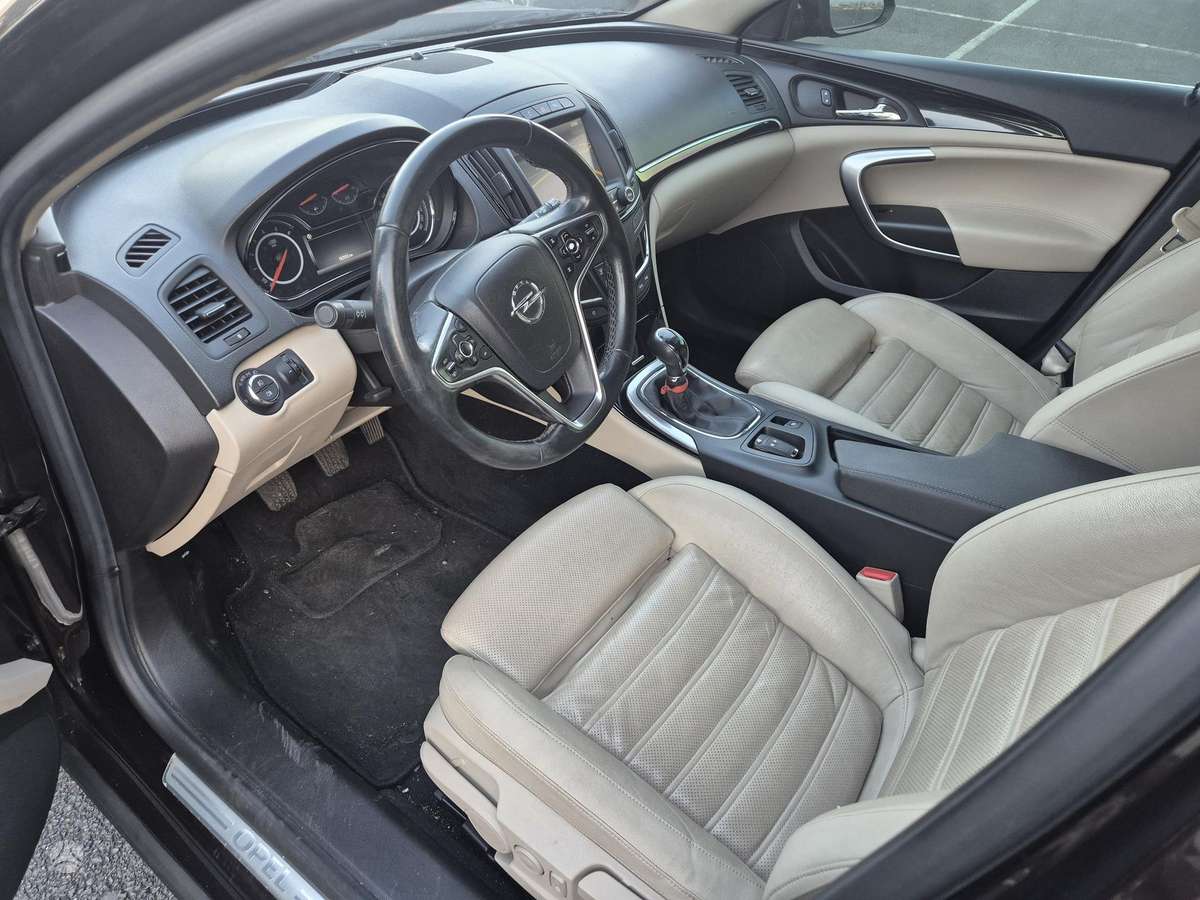 Opel Insignia, 2.0 l., Универсал