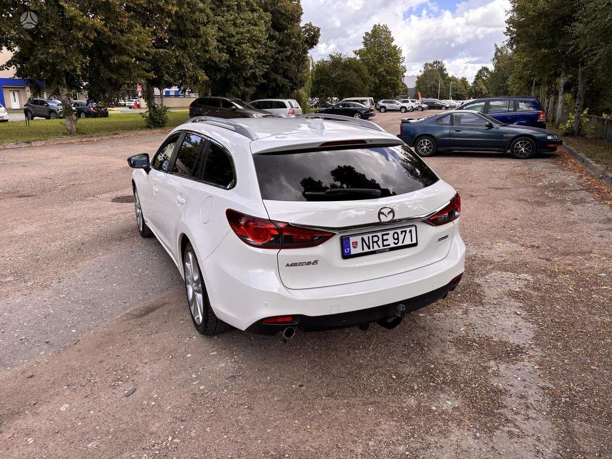Mazda 6, 2.2 l., wagon