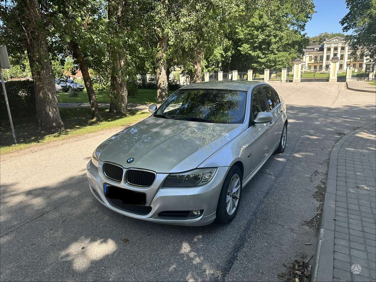 BMW 318, 2.0 l., Седан