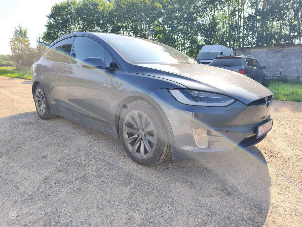 Tesla Model X