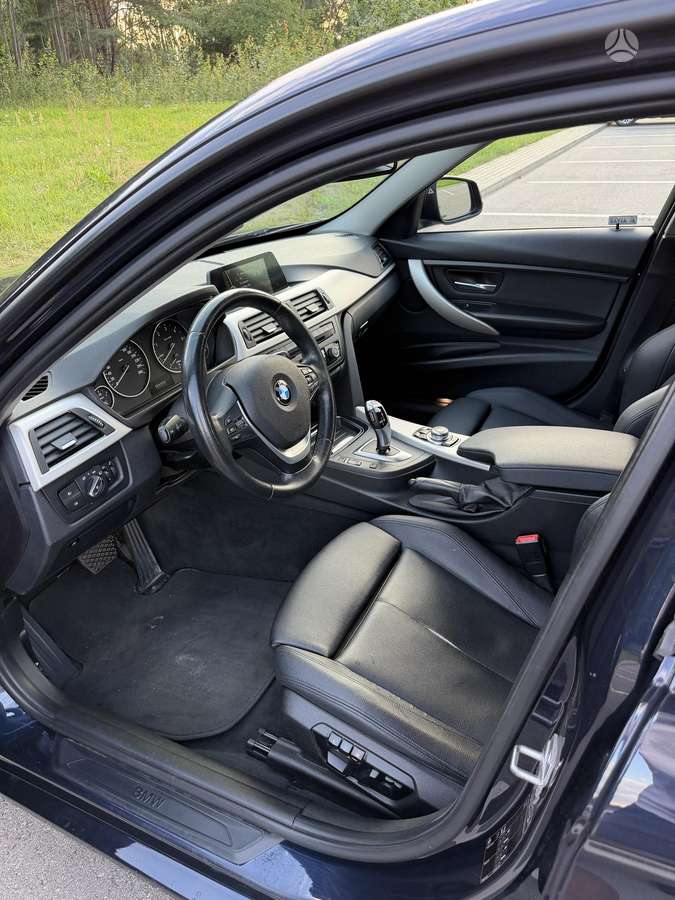 BMW 320, 2.0 l., Седан