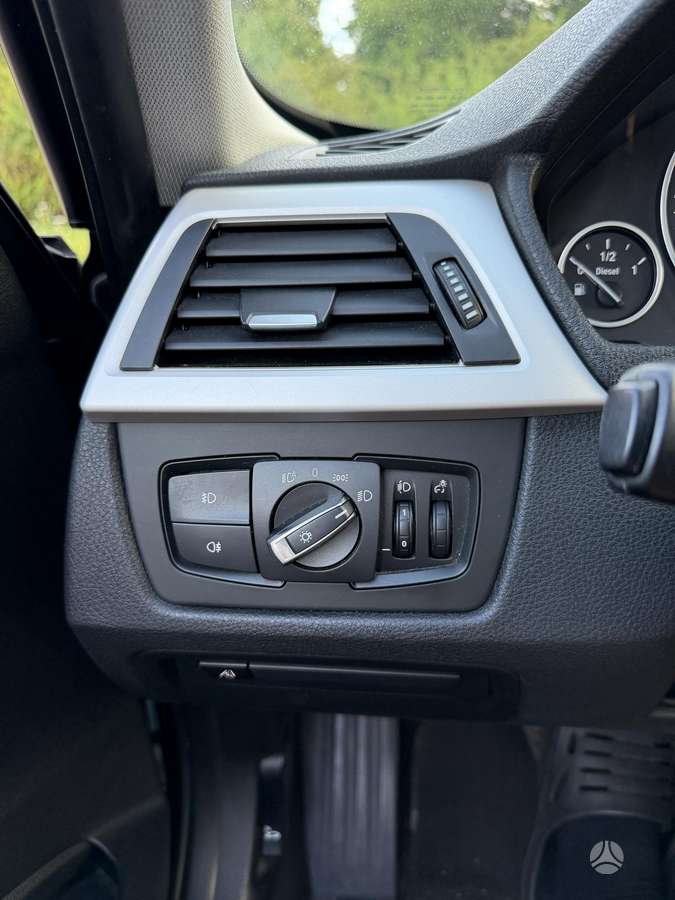BMW 320, 2.0 l., sedanas