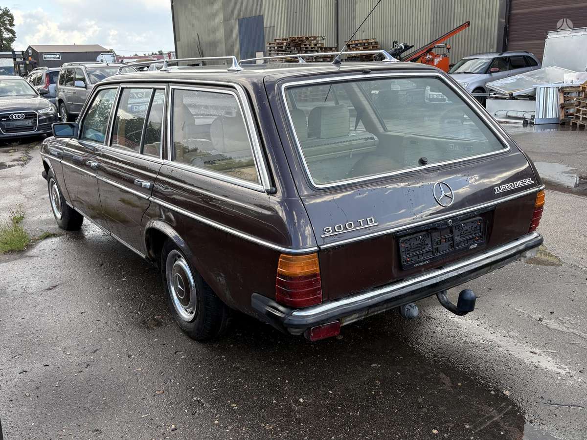 Mercedes-Benz 300, Универсал