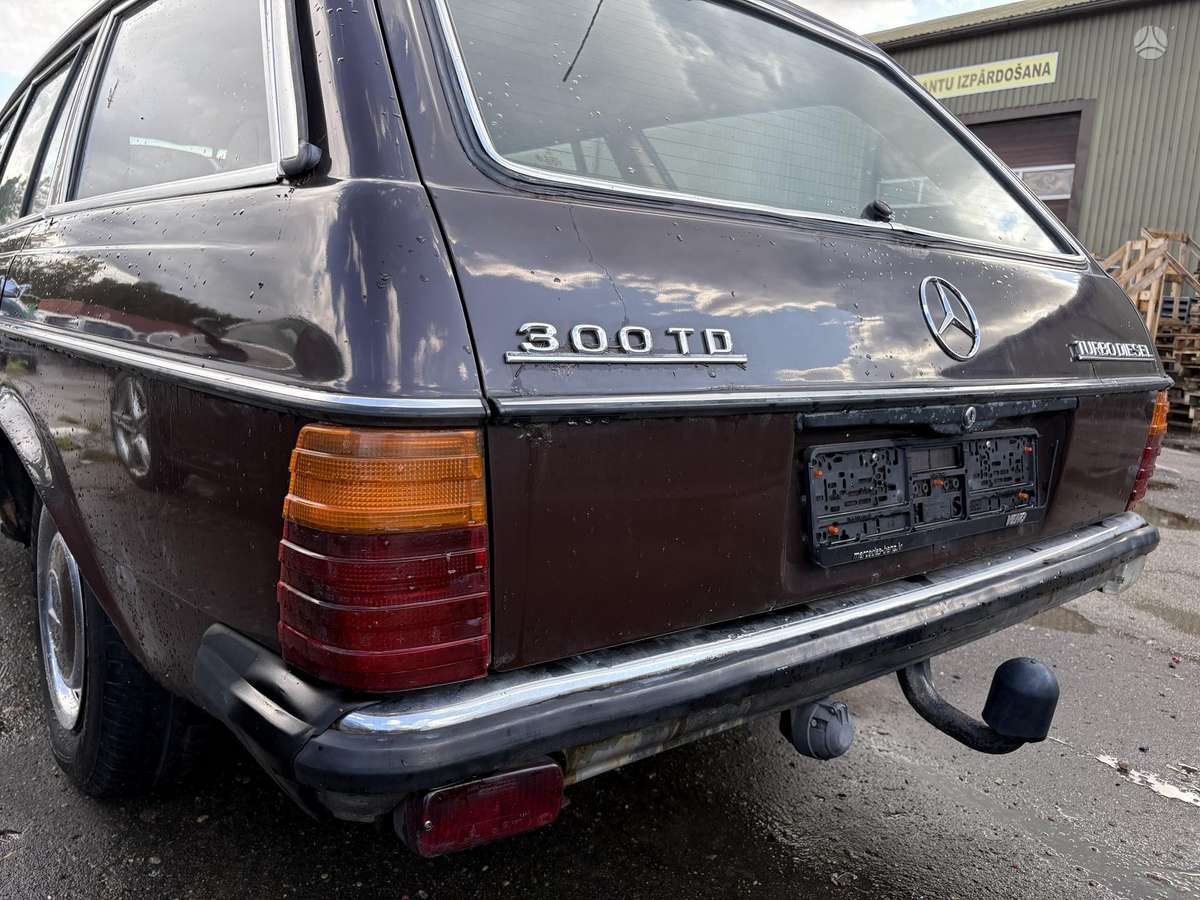 Mercedes-Benz 300, Универсал