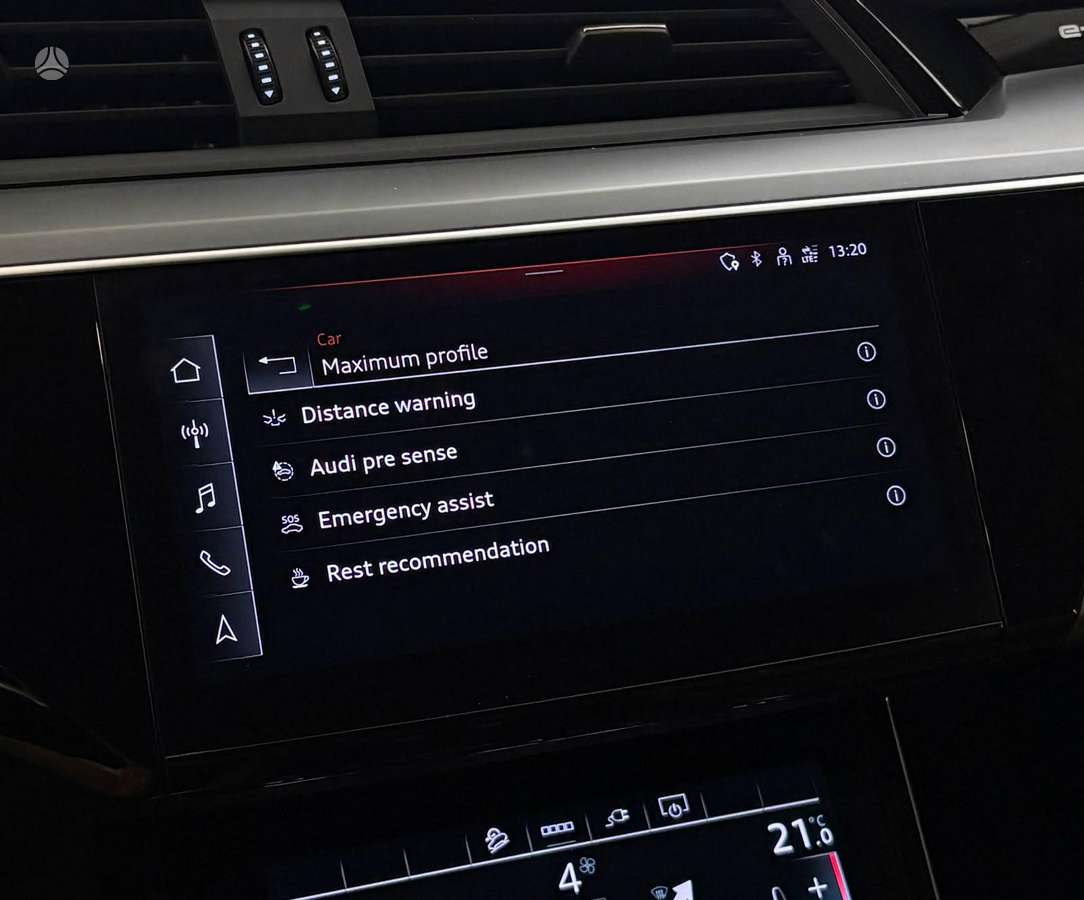 Audi e-tron, 95 kWh, off-road / crossover