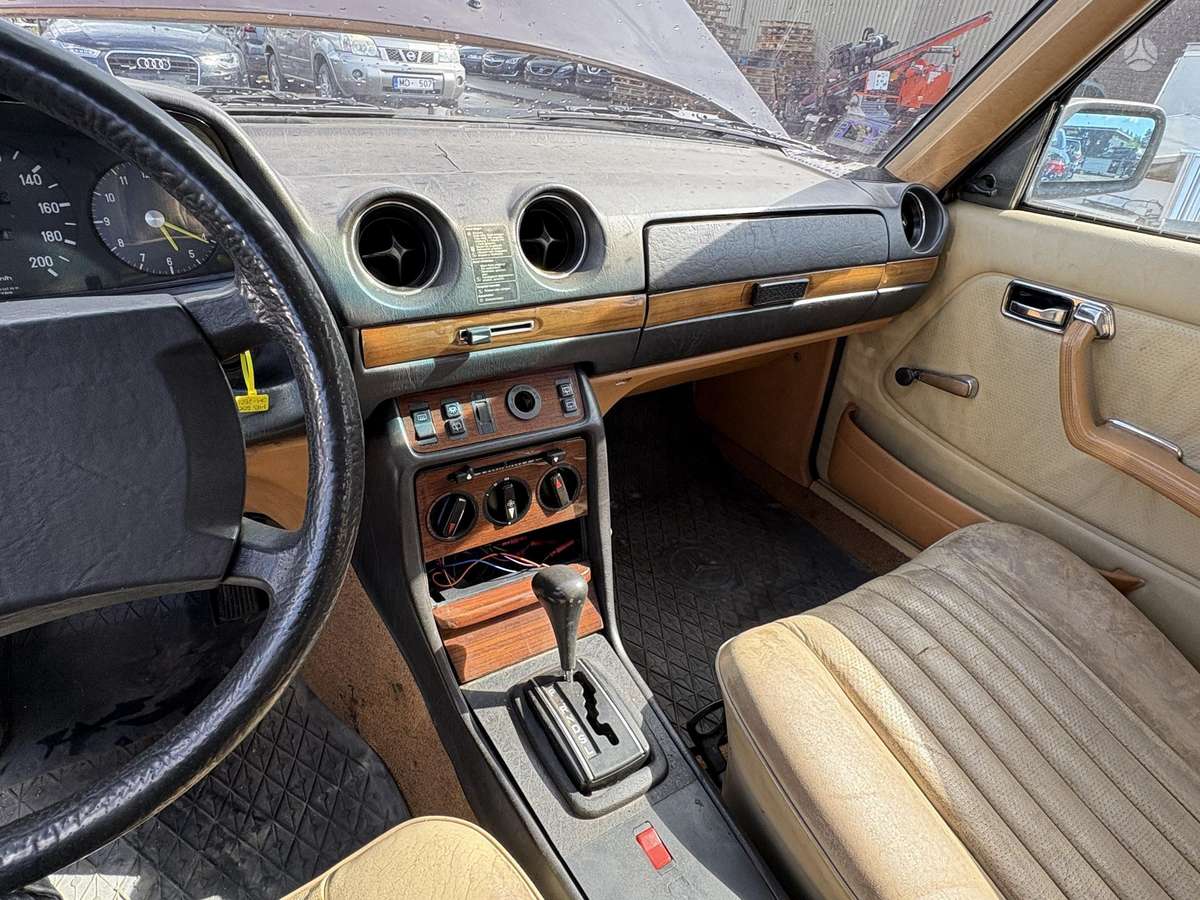 Mercedes-Benz 300, Универсал
