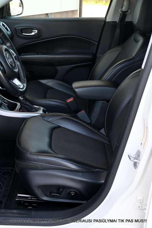 Jeep Compass, 2.4 l., off-road / crossover