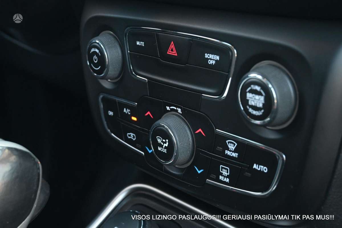 Jeep Compass, 2.4 l., off-road / crossover