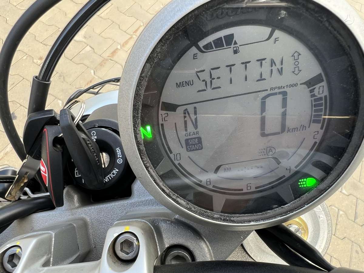 Ducati Scrambler 803cc, street / classic