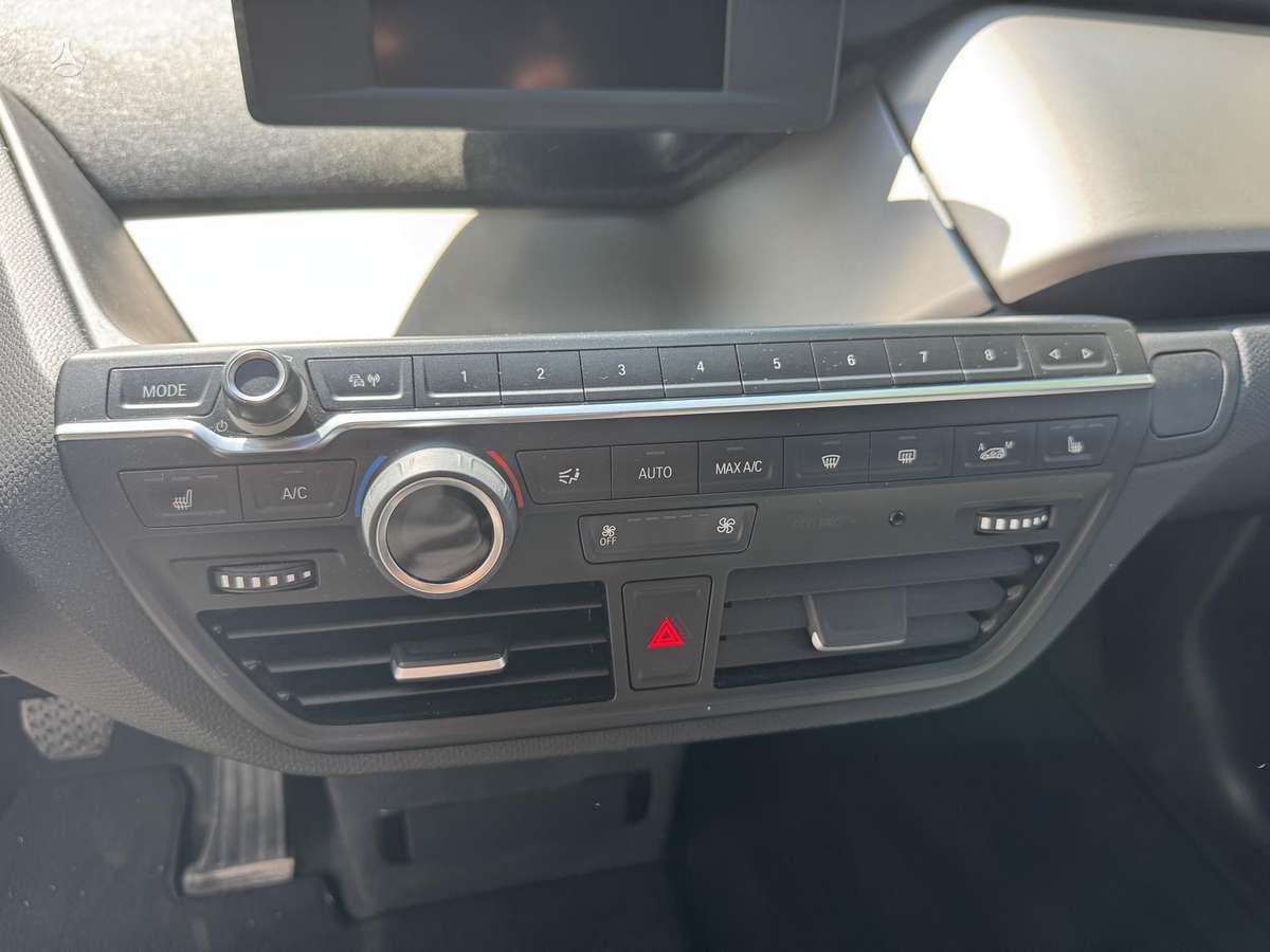 BMW i3, 33 kWh, hatchback