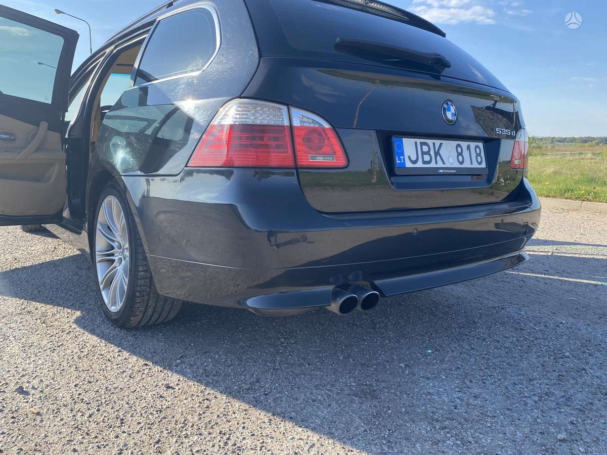 BMW 535, wagon