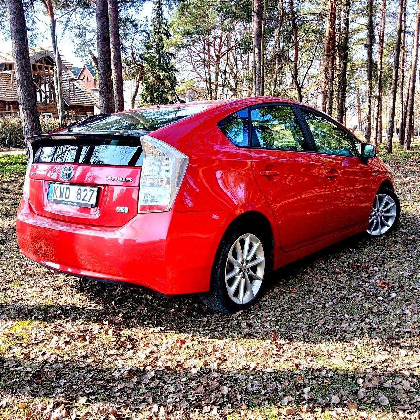 Toyota Prius - 5