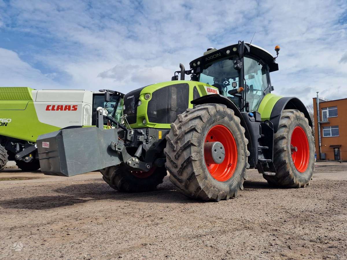 Claas Axion 950, tractors