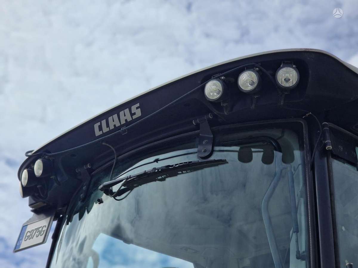Claas Axion 950, tractors