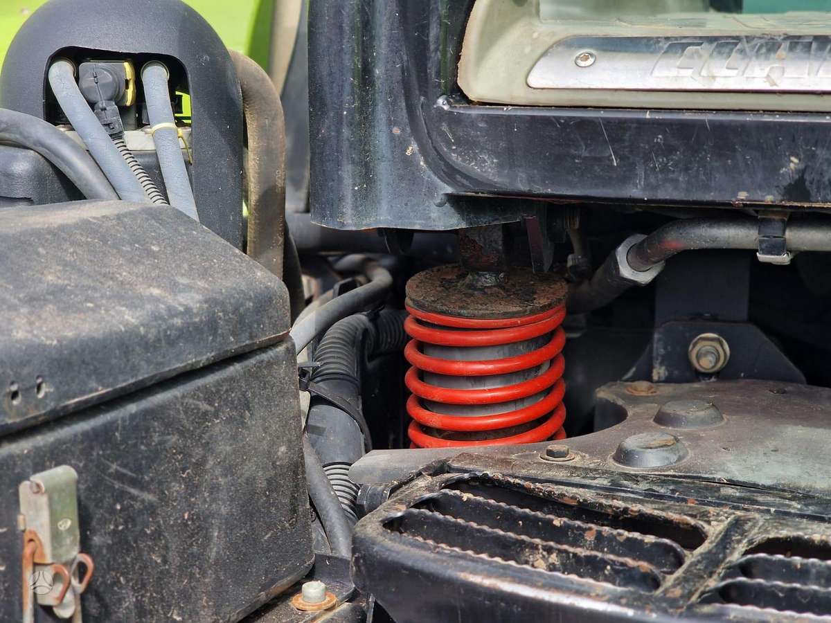 Claas Axion 950, tractors