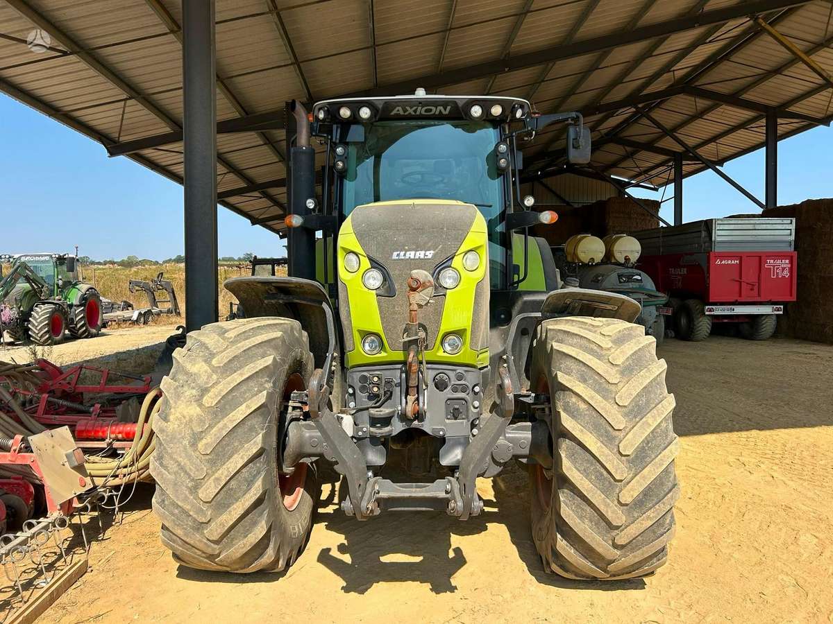 Claas Axion 850, тракторы