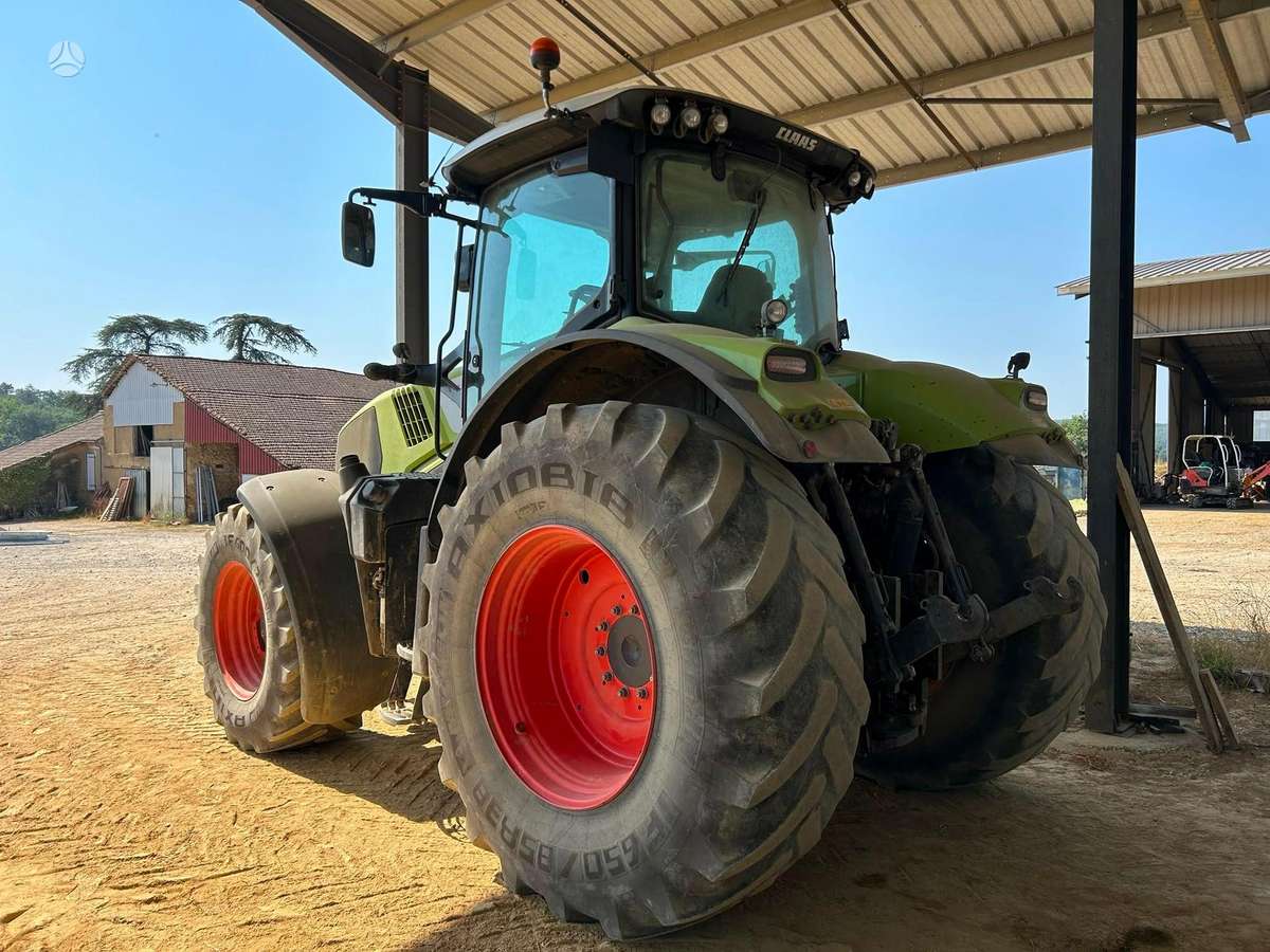 Claas Axion 850, тракторы