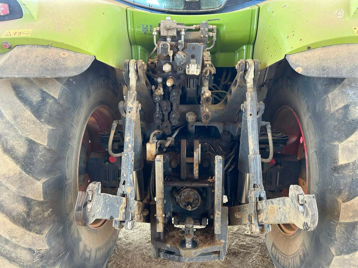 Claas Axion 850, traktoriai