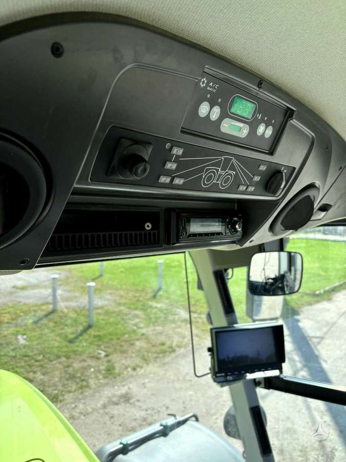 Claas Xerion 5000, traktoriai