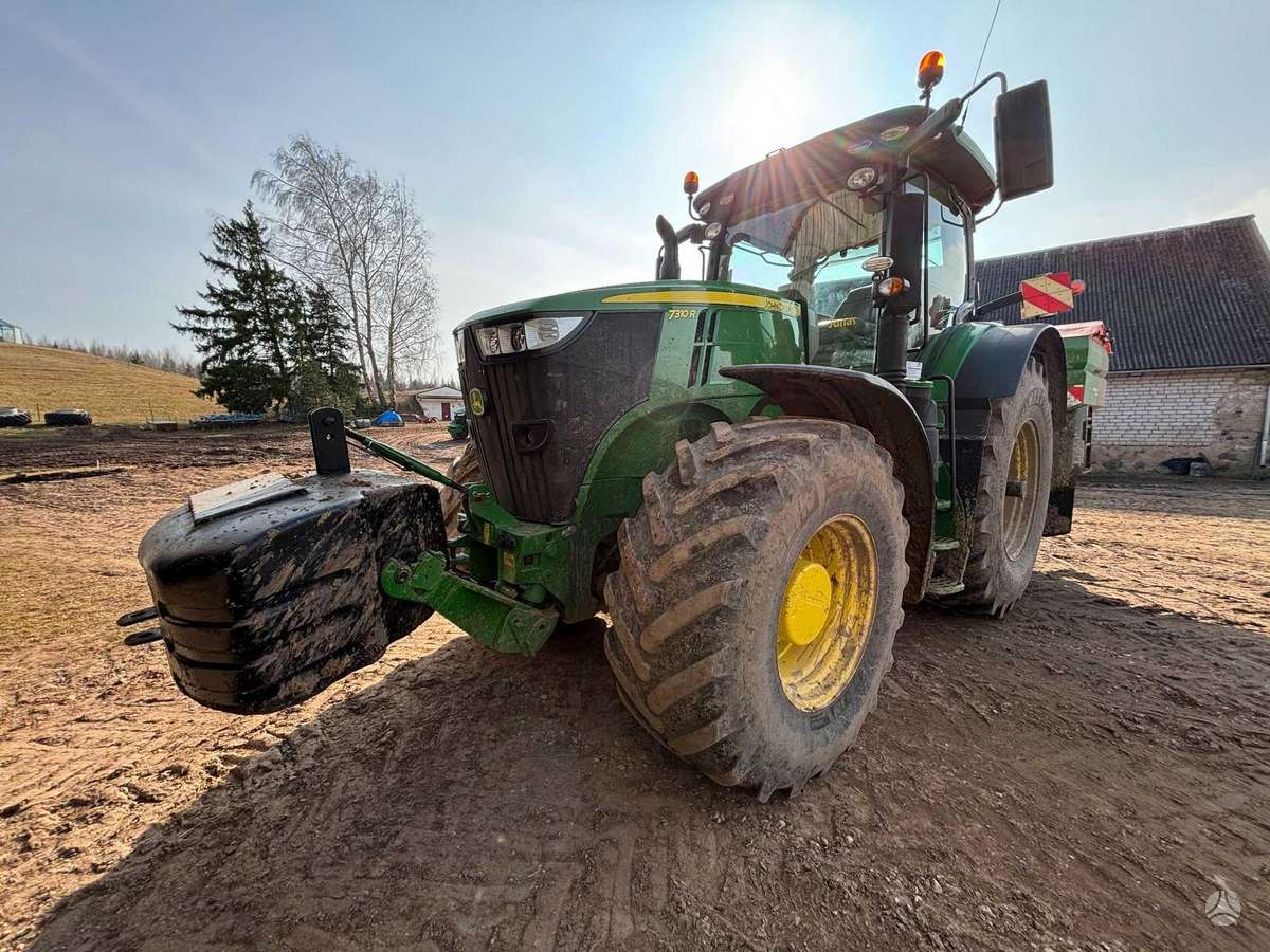 John Deere 7310R, traktoriai
