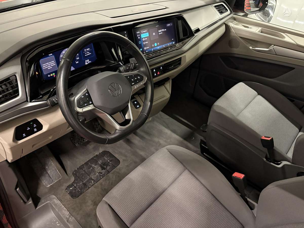 Volkswagen Multivan, 2.0 l., Минивэн