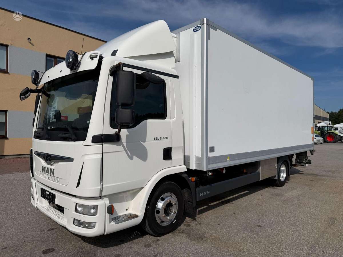 MAN TGL 8.220, refrigerated trucks