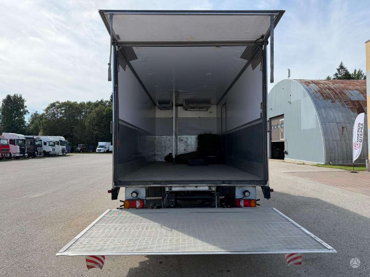 MAN TGL 8.220, refrigerated trucks