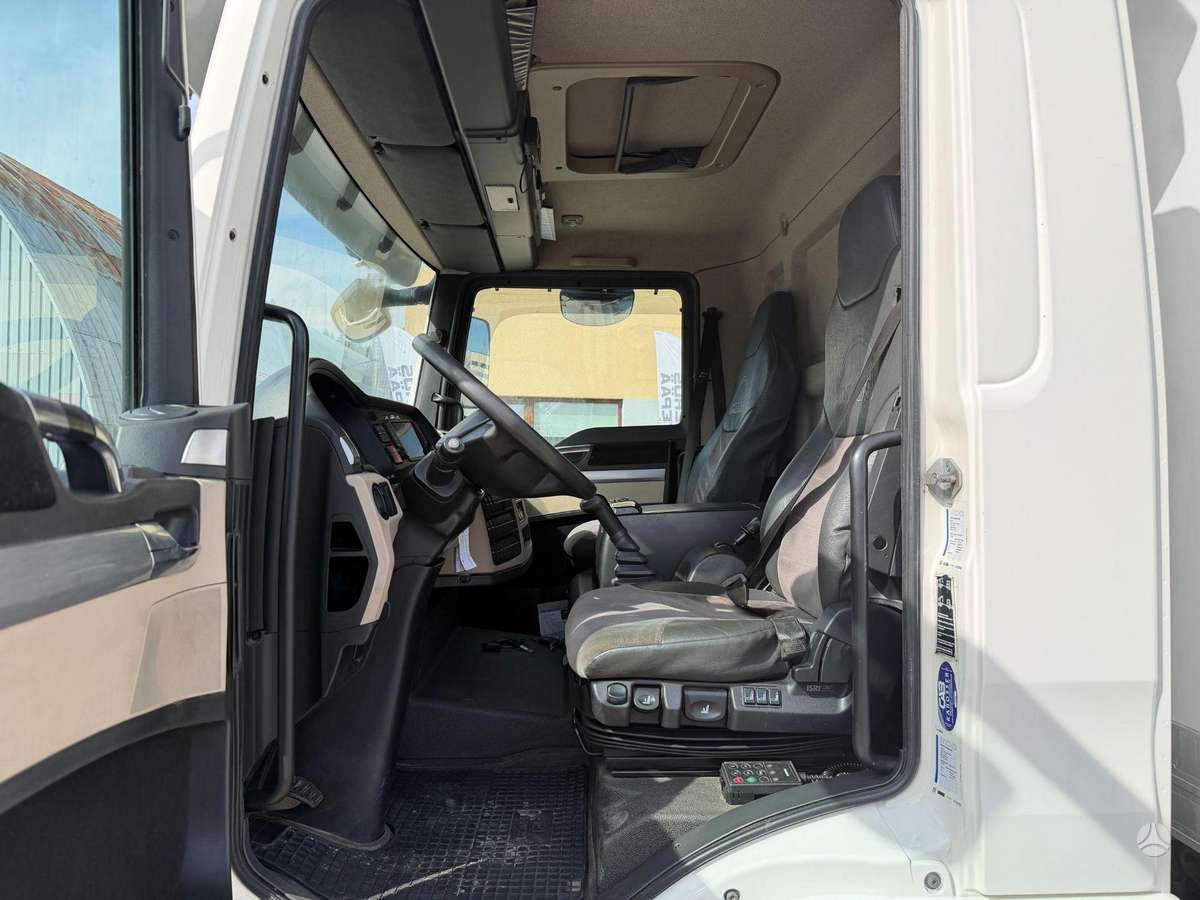MAN TGL 8.220, refrigerated trucks