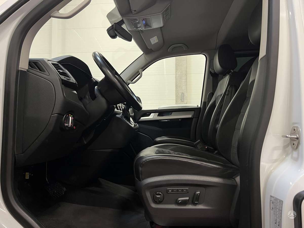 Volkswagen Multivan - 12