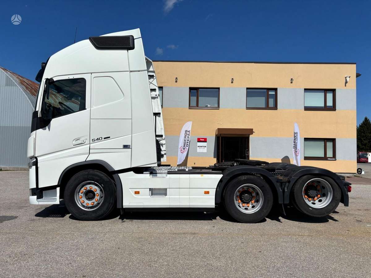 Volvo FH540, single sleeper