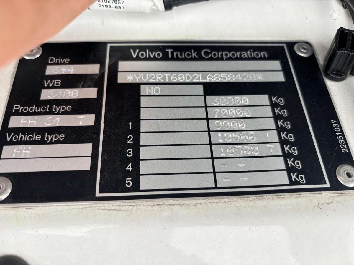 Volvo FH540, double sleeper